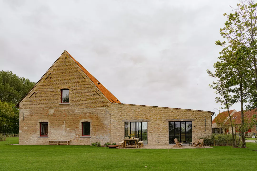 Privé grote tuin